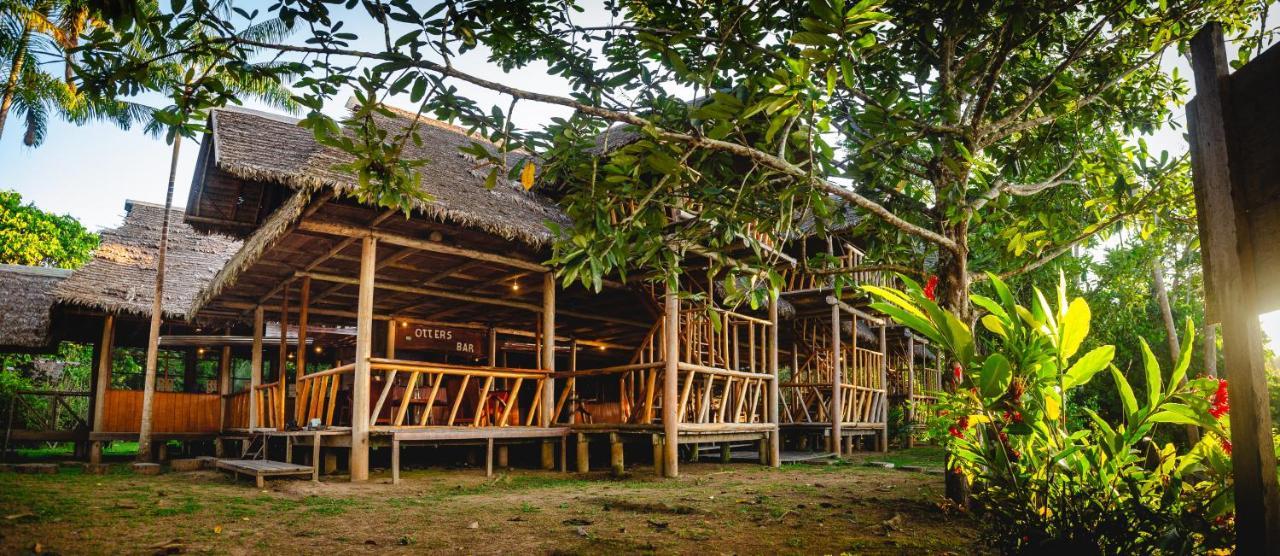 Tres Chimbadas Lake Lodge Tambopata 외부 사진