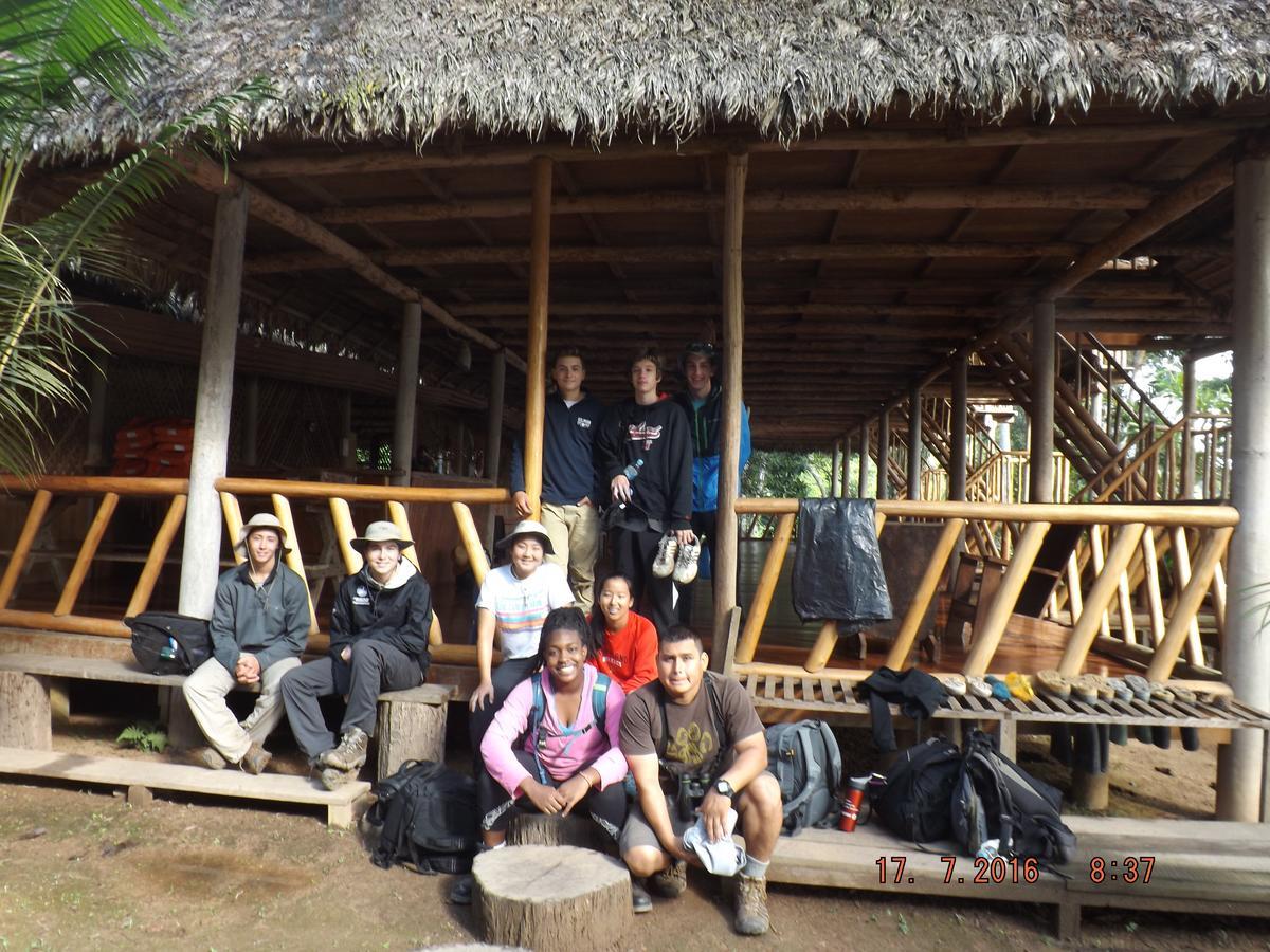 Tres Chimbadas Lake Lodge Tambopata 외부 사진