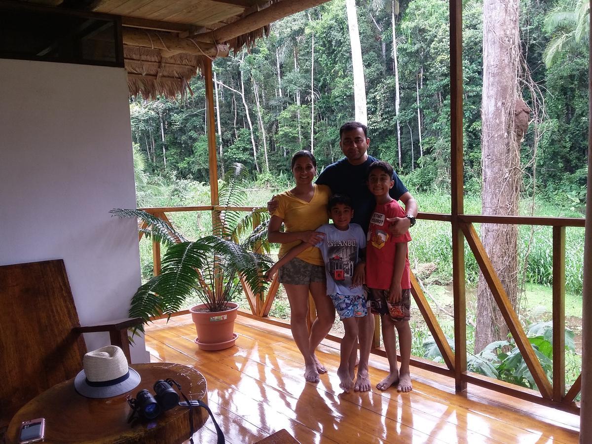 Tres Chimbadas Lake Lodge Tambopata 외부 사진