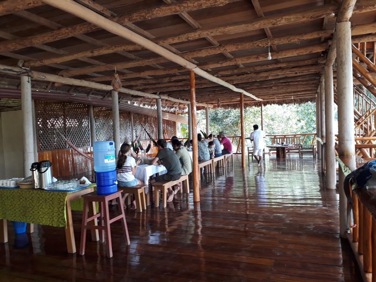 Tres Chimbadas Lake Lodge Tambopata 외부 사진